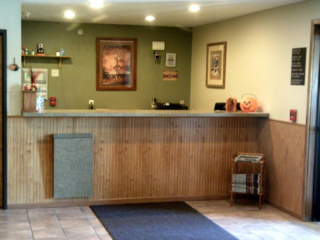 Capri Inn & Suites - Beatrice Extérieur photo